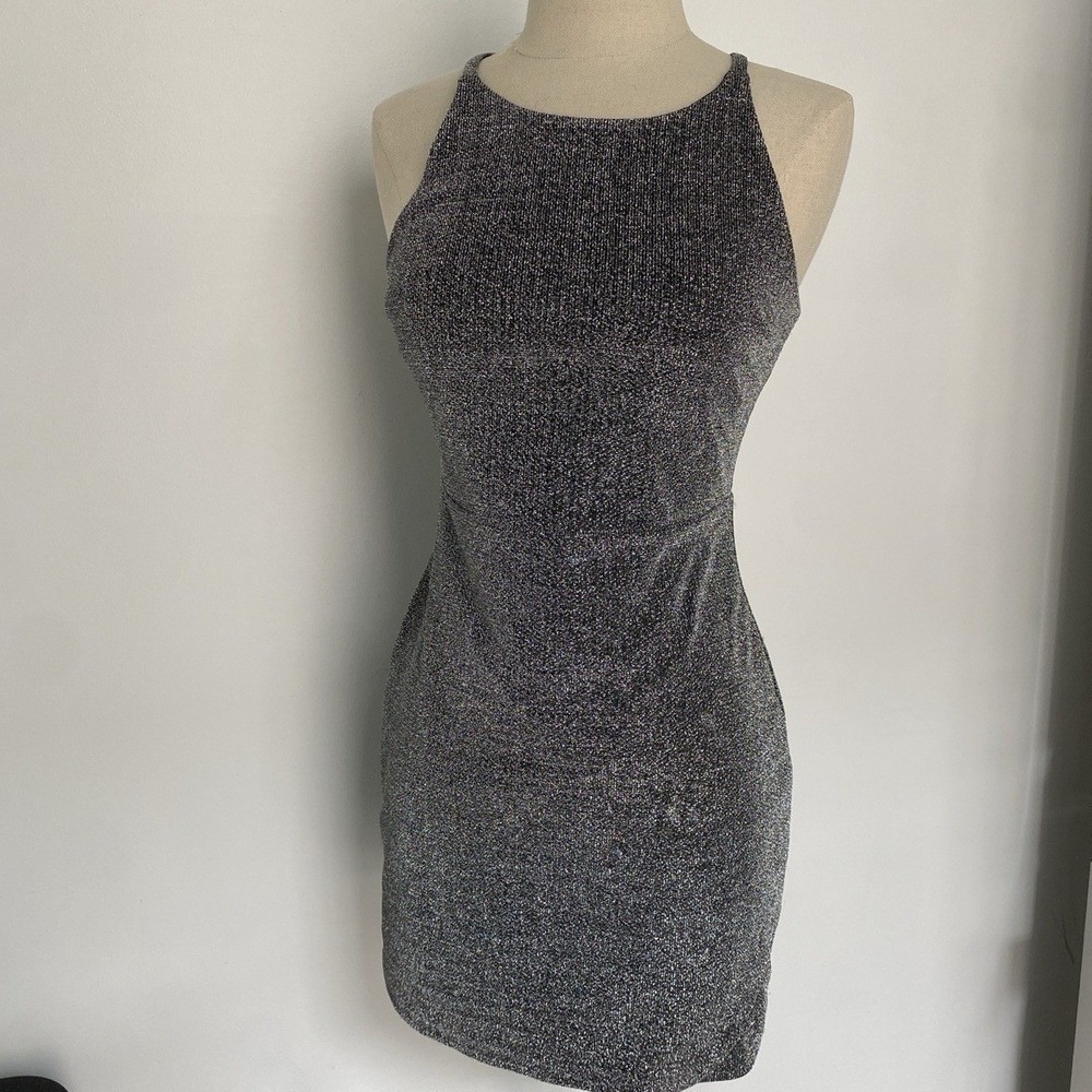 Express Metallic Tulip Hem  Sleeveless Dress with Zip Up Back Size 0 Womens 1335